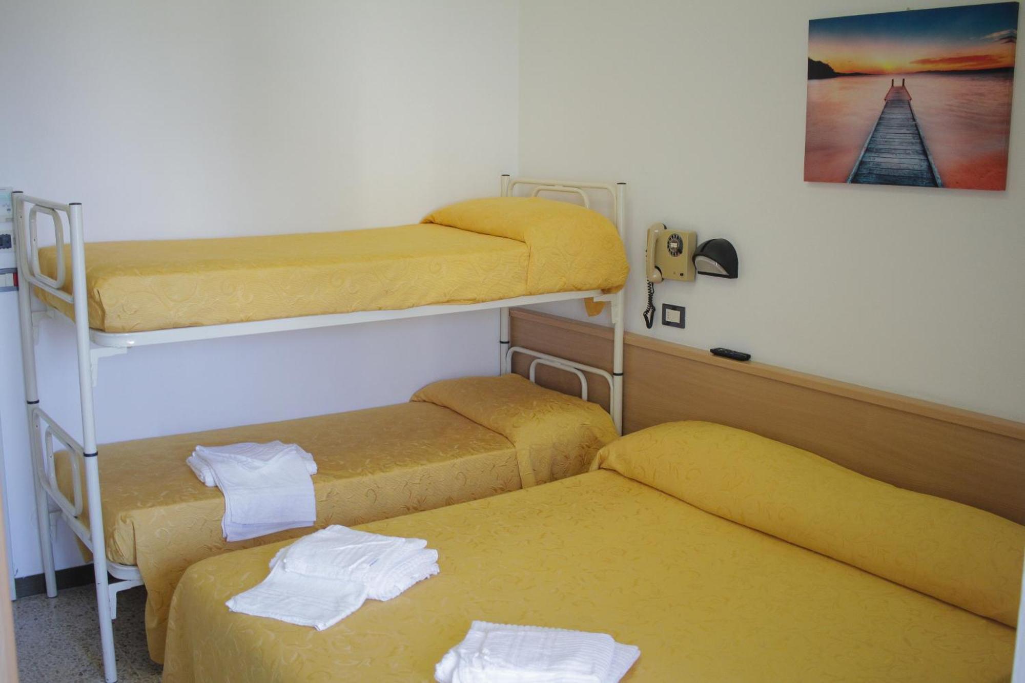 Hotel Euromar リミニ エクステリア 写真